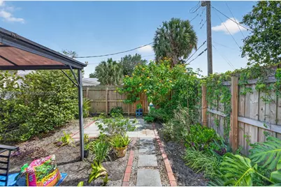 375 NW 28th Ave, Fort Lauderdale, FL 33311 - Photo 43