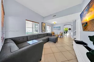 8906 SW 221st Terrace, Cutler Bay, FL 33190 - Photo 3