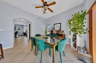 8906 SW 221st Terrace, Cutler Bay, FL 33190 - Photo 17