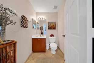 8906 SW 221st Terrace, Cutler Bay, FL 33190 - Photo 9