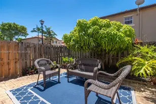 8906 SW 221st Terrace, Cutler Bay, FL 33190 - Photo 17