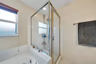 8906 SW 221st Terrace, Cutler Bay, FL 33190 - Photo 33