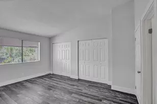 5084 S University Dr, Davie, FL 33328 - Photo 13
