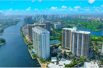 20201 E Country Club Dr #2806/07, Aventura, FL 33180 - Photo 11