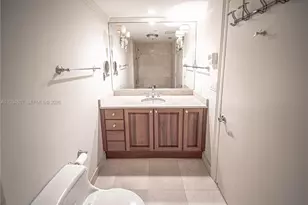 20201 E Country Club Dr, Aventura, FL 33180 - Photo 41