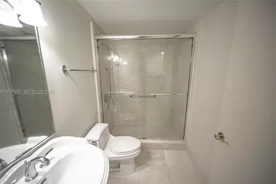 20201 E Country Club Dr #2806/07, Aventura, FL 33180 - Photo 21