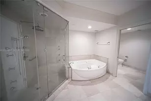 20201 E Country Club Dr, Aventura, FL 33180 - Photo 33