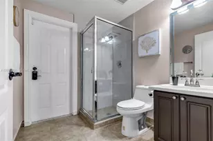 16230 NW 84th Ct, Miami Lakes, FL 33016 - Photo 17