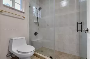 16230 NW 84th Ct, Miami Lakes, FL 33016 - Photo 29
