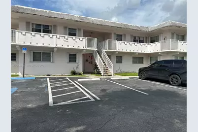 7424 SW 82nd St #D216, Miami, FL 33143 - Photo 1