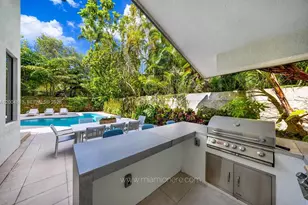 3900 S Douglas Rd, Coconut Grove, FL 33133 - Photo 19
