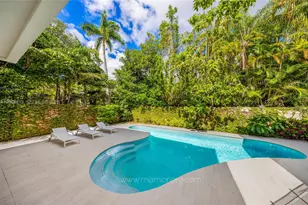 3900 S Douglas Rd, Coconut Grove, FL 33133 - Photo 15