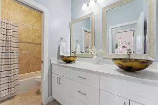 5628 Flagler St, Hollywood, FL 33023 - Photo 15