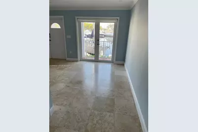 2415 NW 16th St Rd #102, Miami, FL 33125 - Photo 3