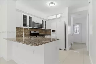 3725 SW 153rd Ct, Miami, FL 33185 - Photo 9