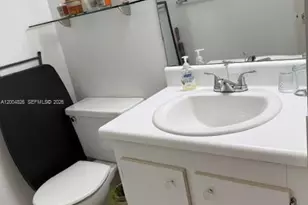 1401 SW 134th Way, Pembroke Pines, FL 33027 - Photo 15