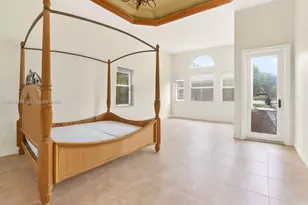 10161 N Lake Vista Cir, Davie, FL 33328 - Photo 19