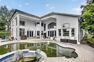10161 N Lake Vista Cir, Davie, FL 33328 - Photo 43
