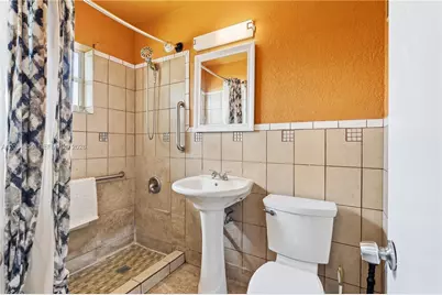 18910 NW 11th Ave, Miami Gardens, FL 33169 - Photo 13