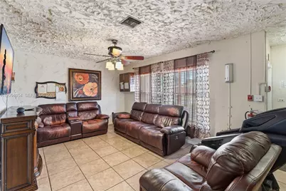 18910 NW 11th Ave, Miami Gardens, FL 33169 - Photo 29