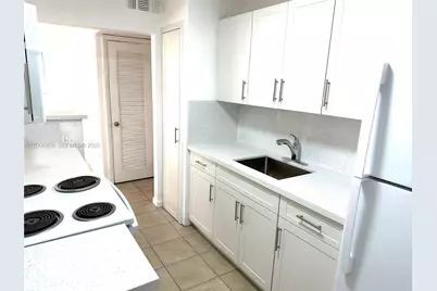 7256 SW 94 Pl #A4, Miami, FL 33173 - Photo 7