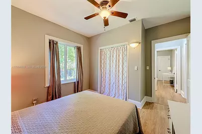 1029 Harrison St, Hollywood, FL 33019 - Photo 29