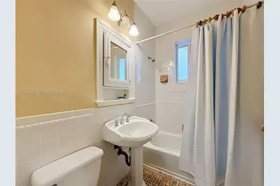 1029 Harrison St, Hollywood, FL 33019 - Photo 31