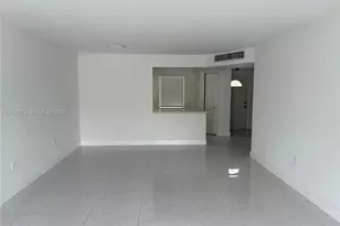 1401 NE 191st St, Miami, FL 33179 - Photo 3