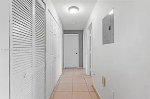 6962 NW 179th St, Hialeah, FL 33015 - Photo 13