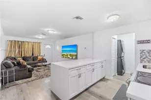 2125 NW 27th Ln, Fort Lauderdale, FL 33311 - Photo 13