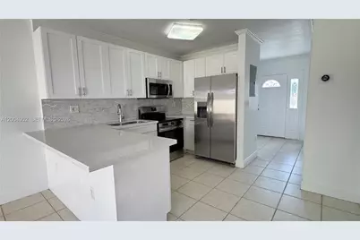 9465 SW 77th Ct #-, Miami, FL 33156 - Photo 11