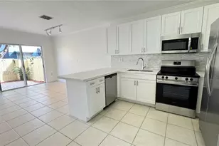 9465 SW 77th Ct, Miami, FL 33156 - Photo 3