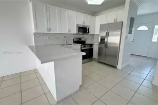 9465 SW 77th Ct, Miami, FL 33156 - Photo 9