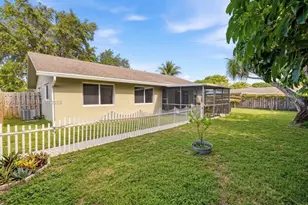 1200 Rowayton Cir, Wellington, FL 33414 - Photo 25