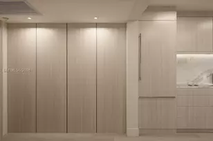 260 Collins Ave, Miami Beach, FL 33139 - Photo 5