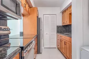 1700 NW N River Dr, Miami, FL 33125 - Photo 5
