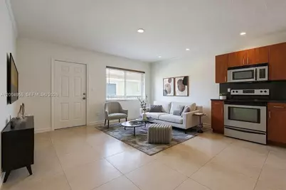 1856 NE 46th St #F7, Fort Lauderdale, FL 33308 - Photo 3