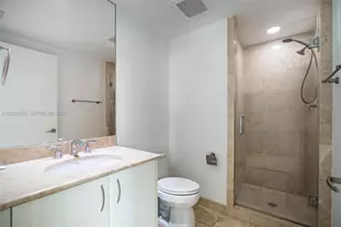 1331 Brickell Bay Dr, Miami, FL 33131 - Photo 23