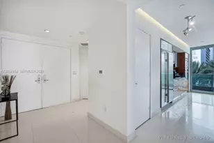 1331 Brickell Bay Dr, Miami, FL 33131 - Photo 7