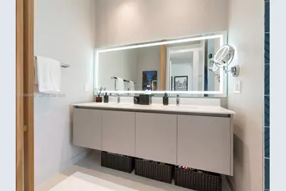 1030 15th St #321, Miami Beach, FL 33139 - Photo 13