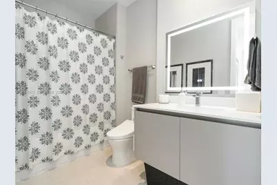 1030 15th St #321, Miami Beach, FL 33139 - Photo 19