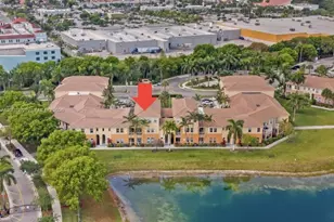 10012 NW 7th St, Miami, FL 33172 - Photo 3