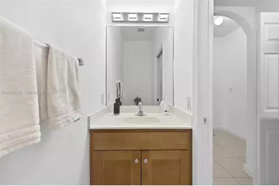 10012 NW 7th St #209, Miami, FL 33172 - Photo 15