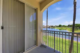 10012 NW 7th St, Miami, FL 33172 - Photo 21