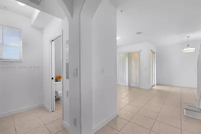 10012 NW 7th St #209, Miami, FL 33172 - Photo 15