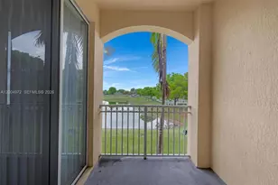 10012 NW 7th St, Miami, FL 33172 - Photo 19