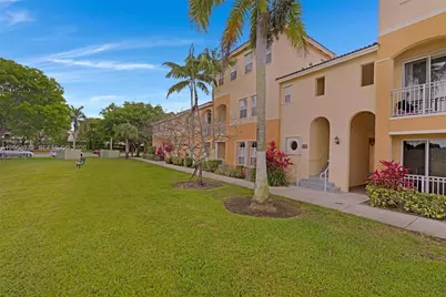 10012 NW 7th St #209, Miami, FL 33172 - Photo 7