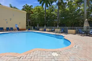 10012 NW 7th St, Miami, FL 33172 - Photo 45