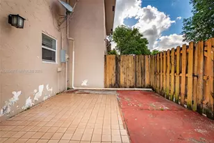 7920 Kimberly Blvd, North Lauderdale, FL 33068 - Photo 15