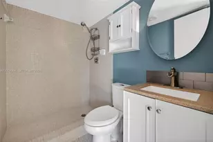 341 City View Dr, Fort Lauderdale, FL 33311 - Photo 31